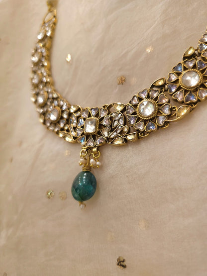 Queen Ayesha sleek necklace