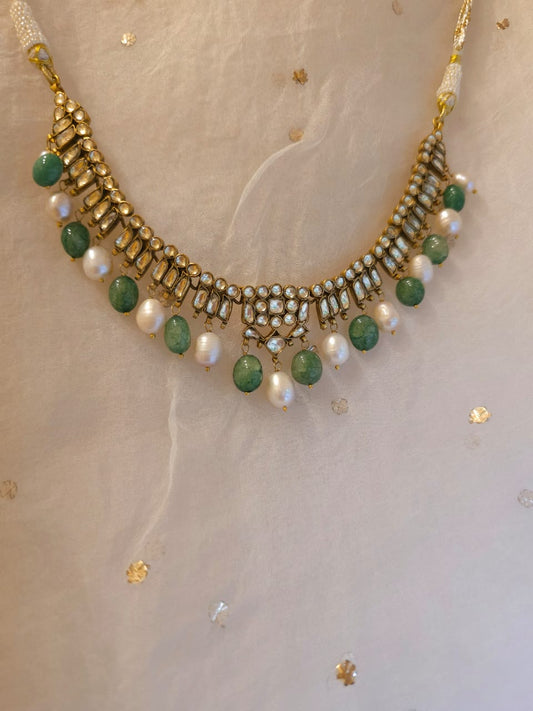 Falak haar pearl necklace