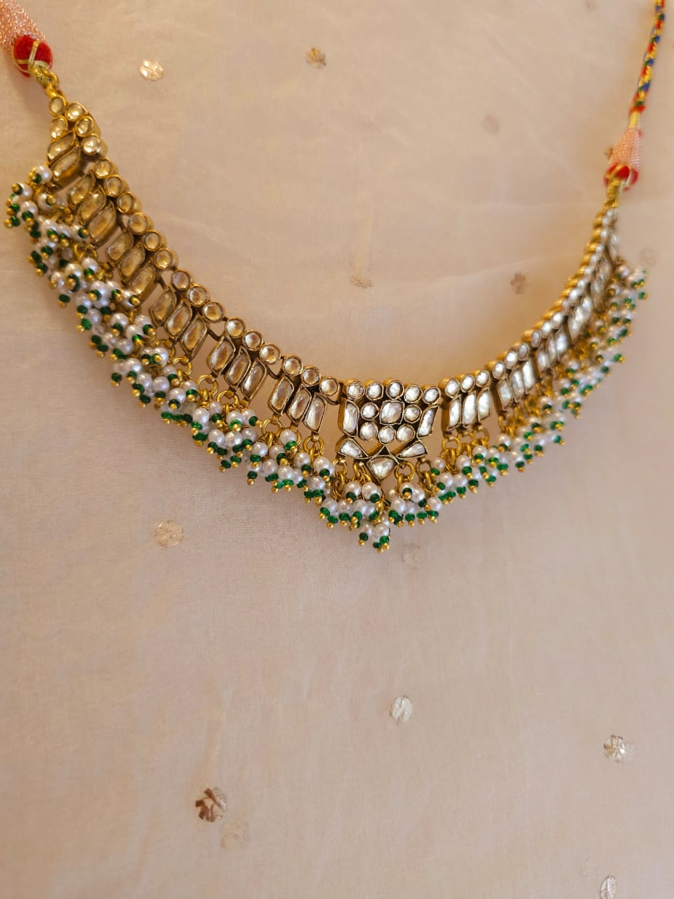 Falak haar crumb necklace
