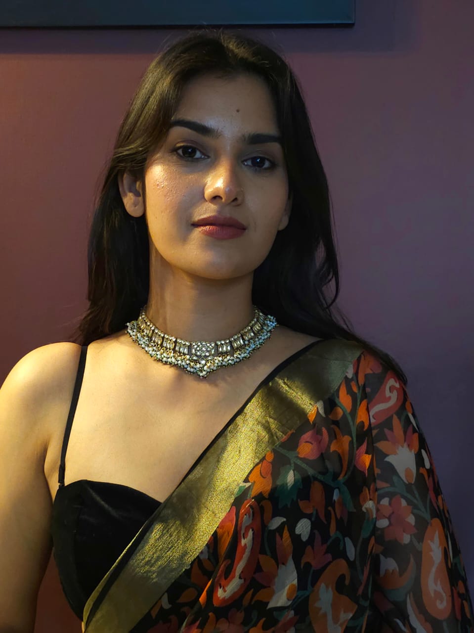 Falak haar crumb necklace