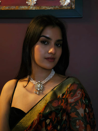 Victoria dawn silver necklace