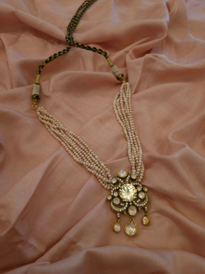 Victoria dawn silver necklace