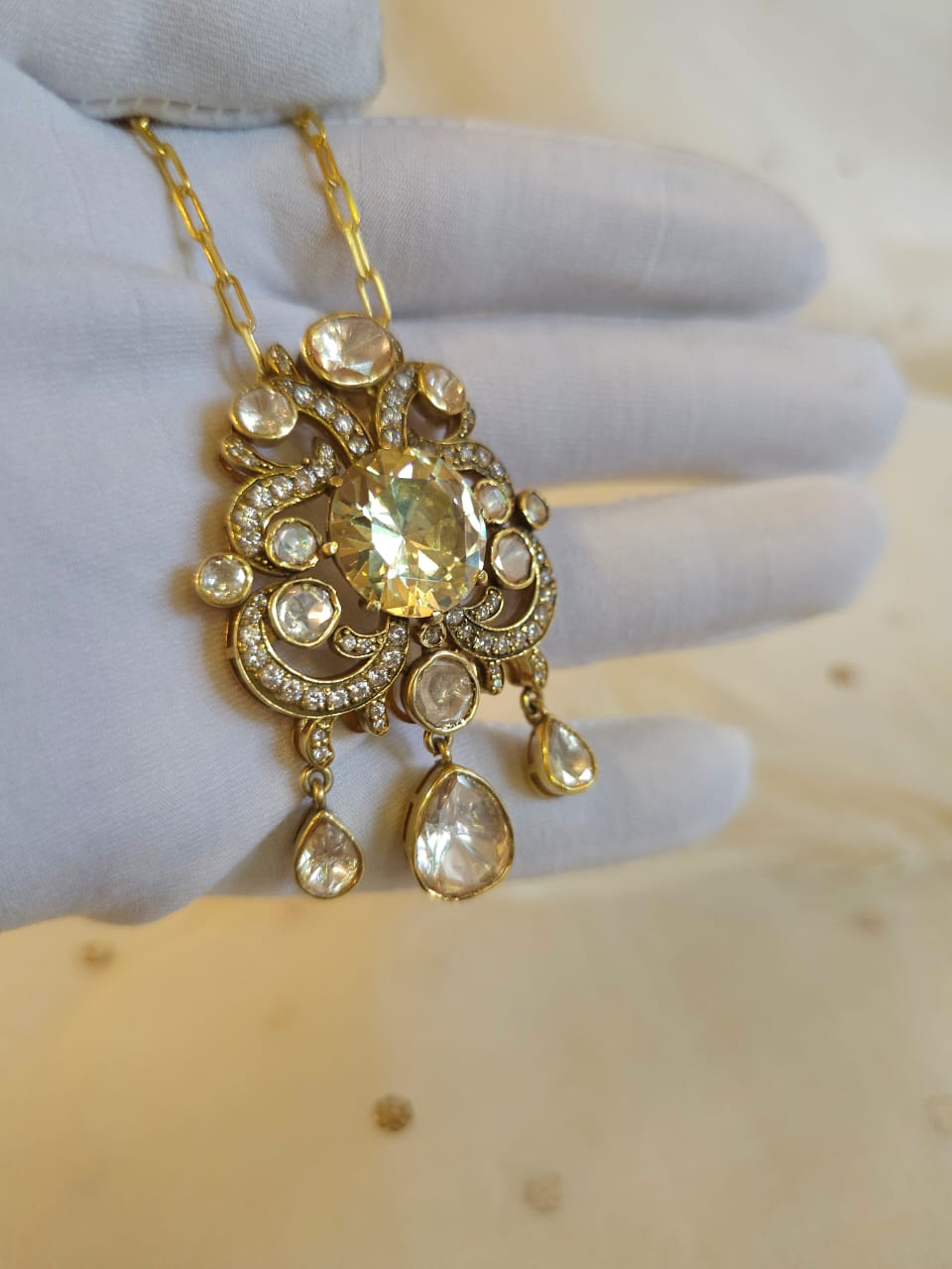 Victoria dawn silver pendant necklace