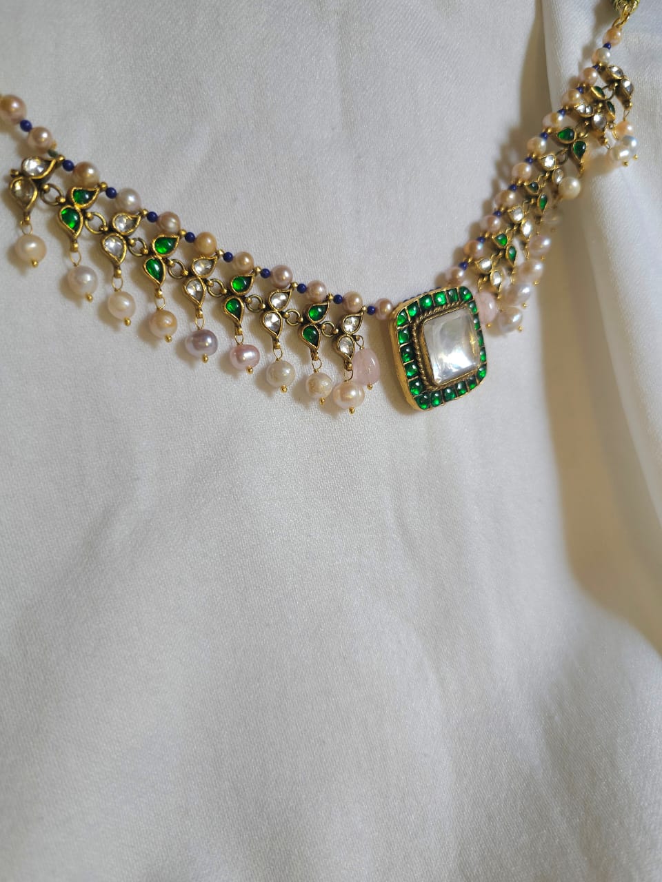 Marshmallow pillow collar necklace