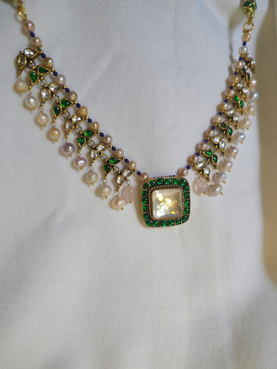 Marshmallow pillow collar necklace