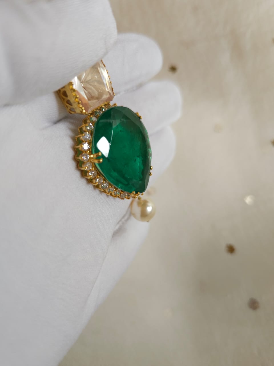 The holkar silver necklace