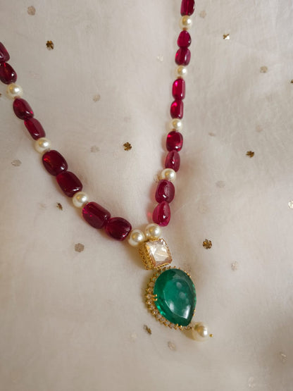 The holkar silver necklace