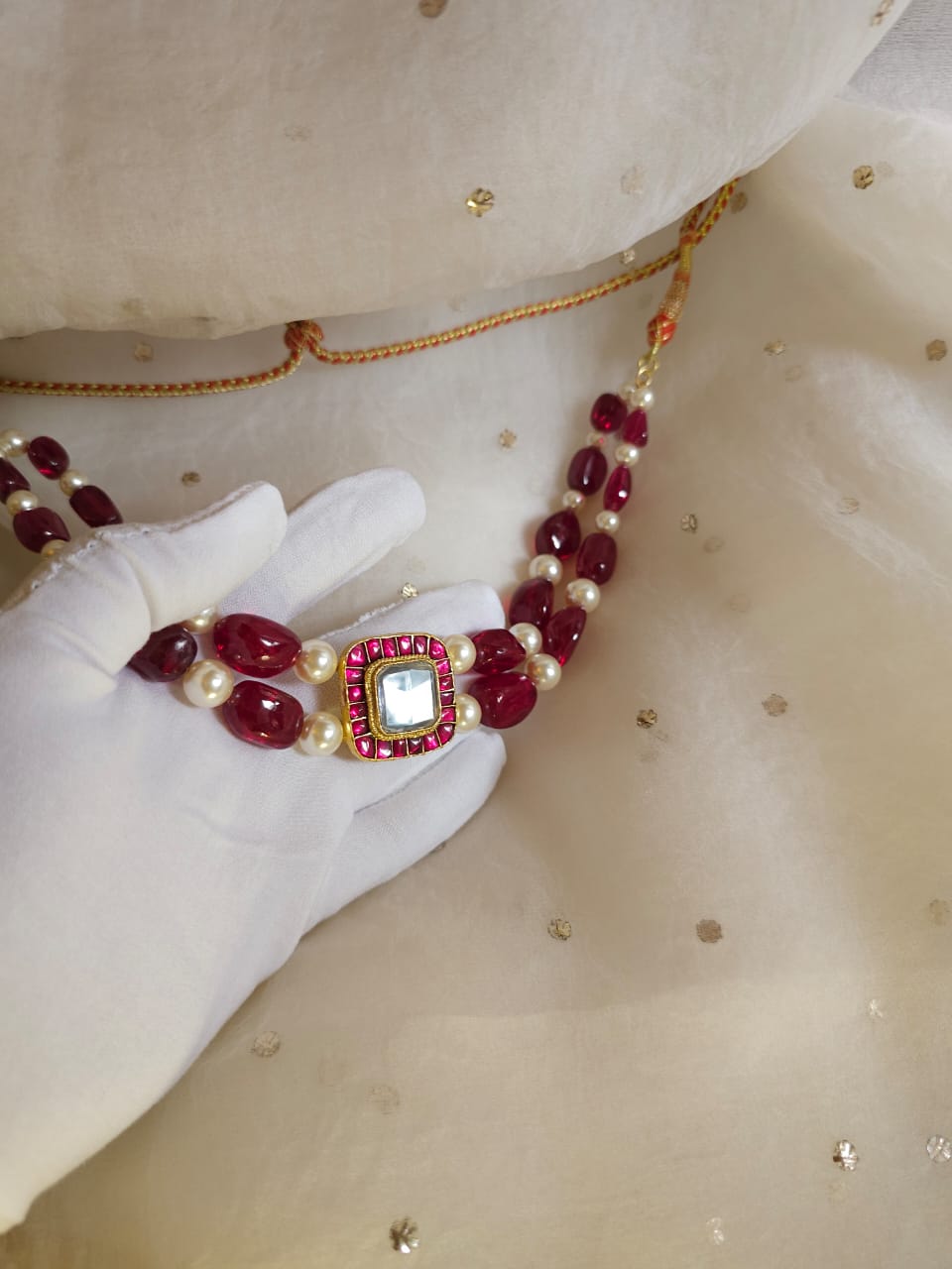 The imperial mauryan choker