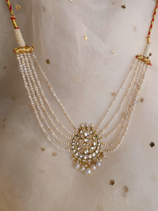 Chandra taal pearl necklace set