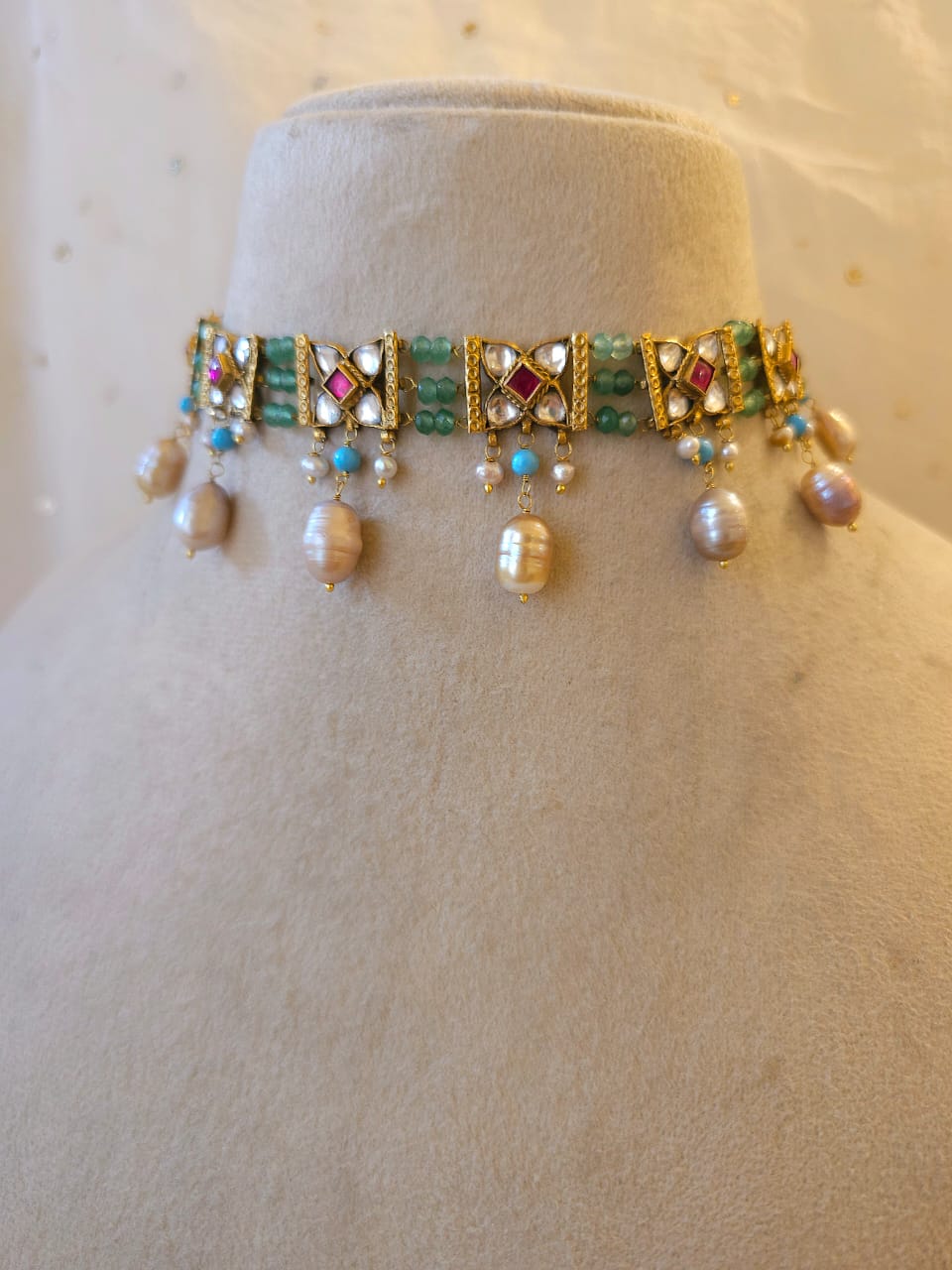 Khimsar choker necklace