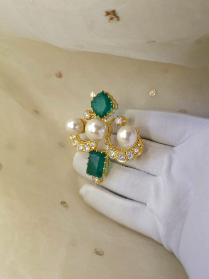 Edward brooch pendant