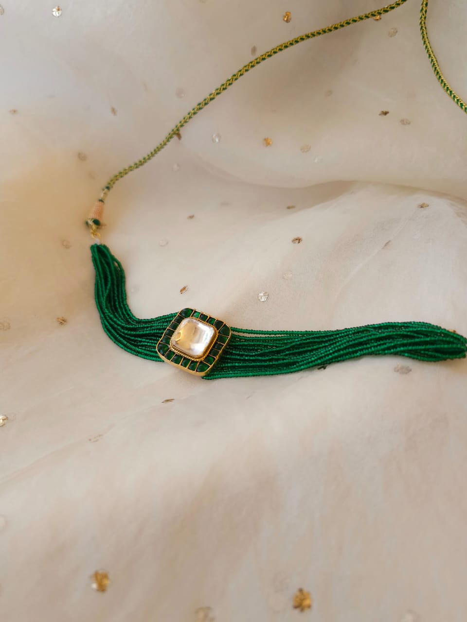 Sawai choker necklace