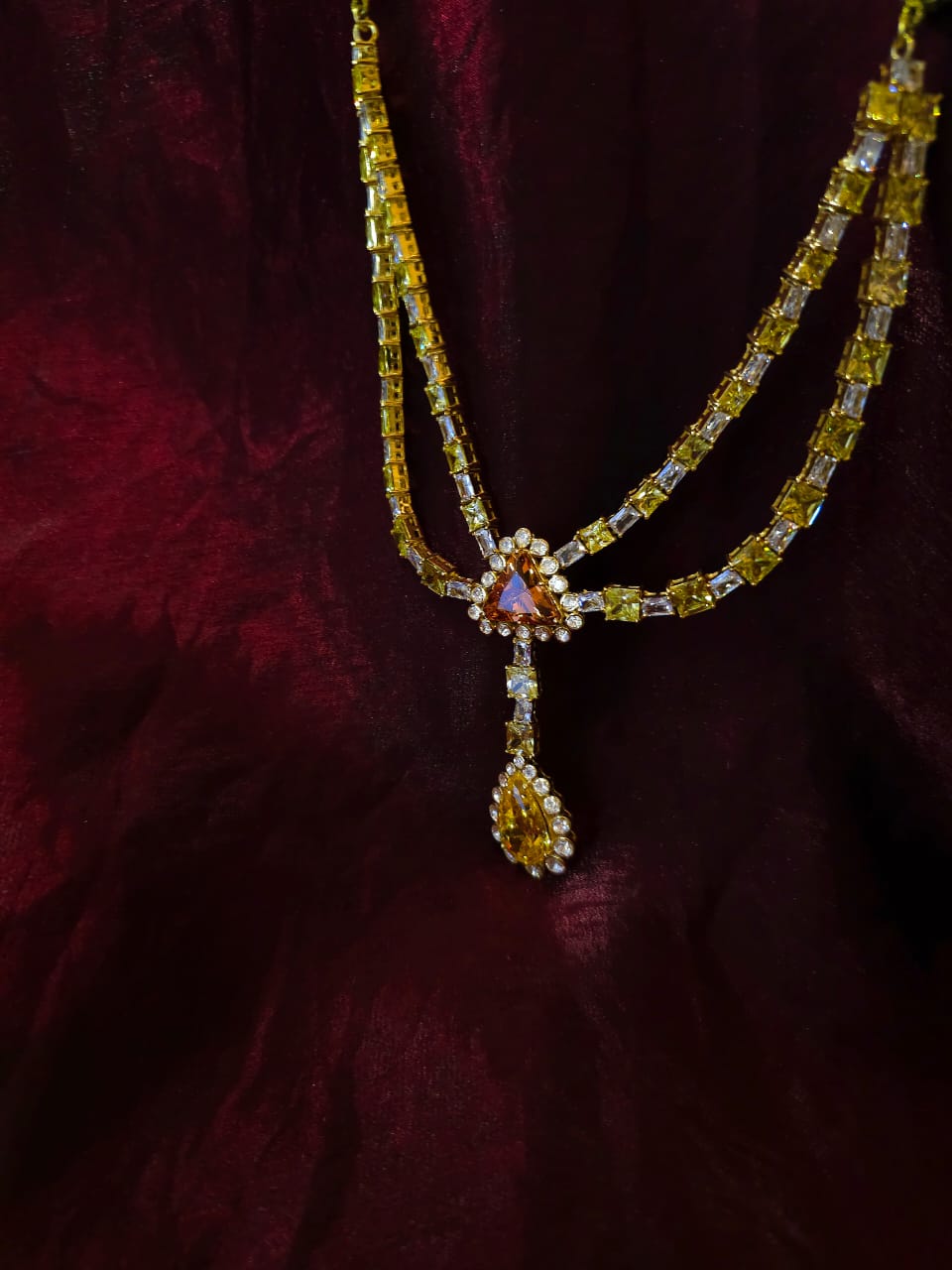 Sonja champagne silver necklace