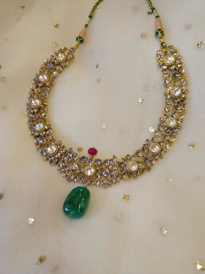 Pepper queen beryl necklace