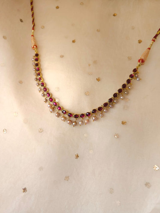 Gulkand sleek necklace