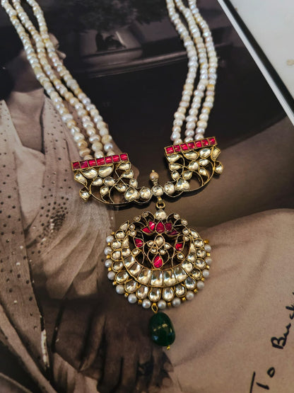 Rakta kamal pearl necklace
