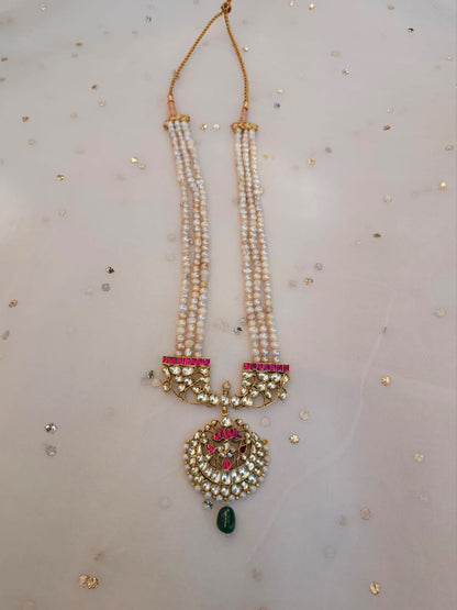 Rakta kamal pearl necklace
