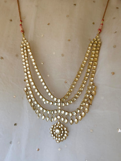 Tilottama alloy necklace