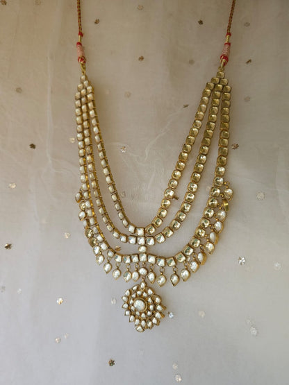 Tilottama alloy necklace