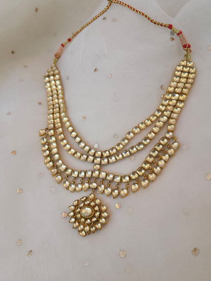 Tilottama alloy necklace