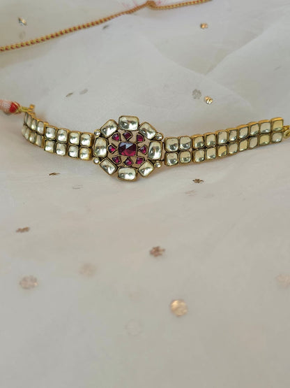 Gulkand sleek choker