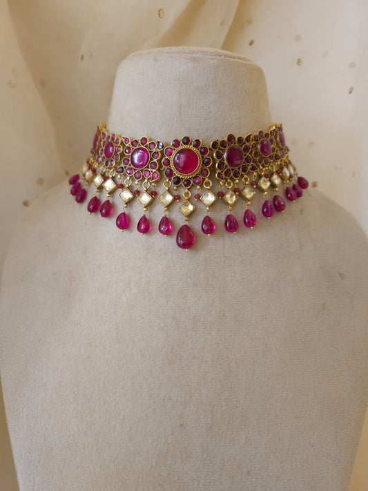 Pampa sarovar spinel necklace