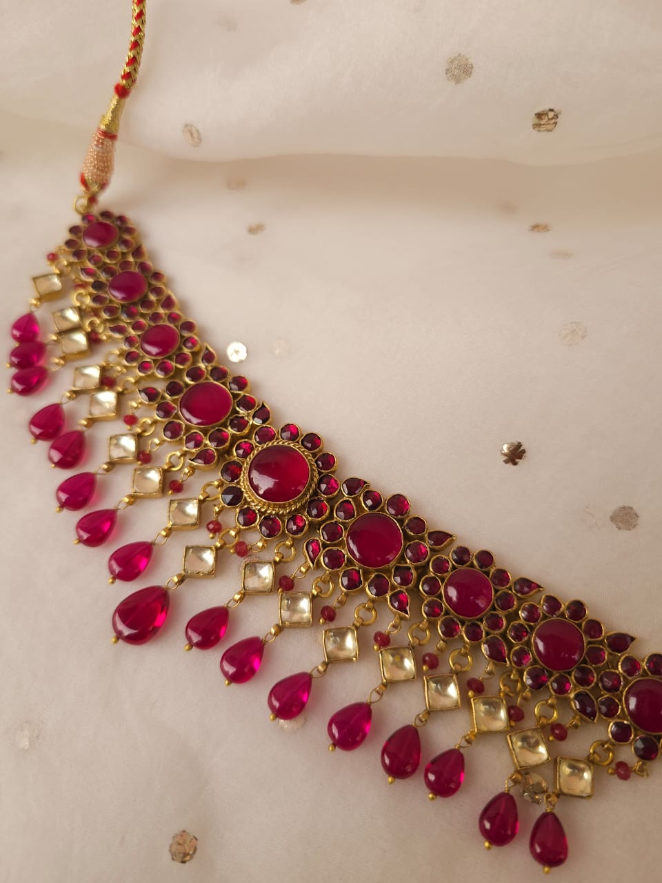 Pampa sarovar spinel necklace