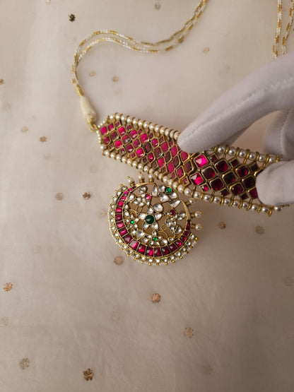 Miraval chand necklace