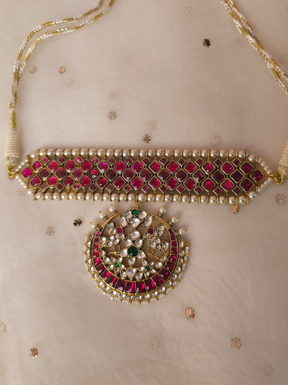 Miraval chand necklace