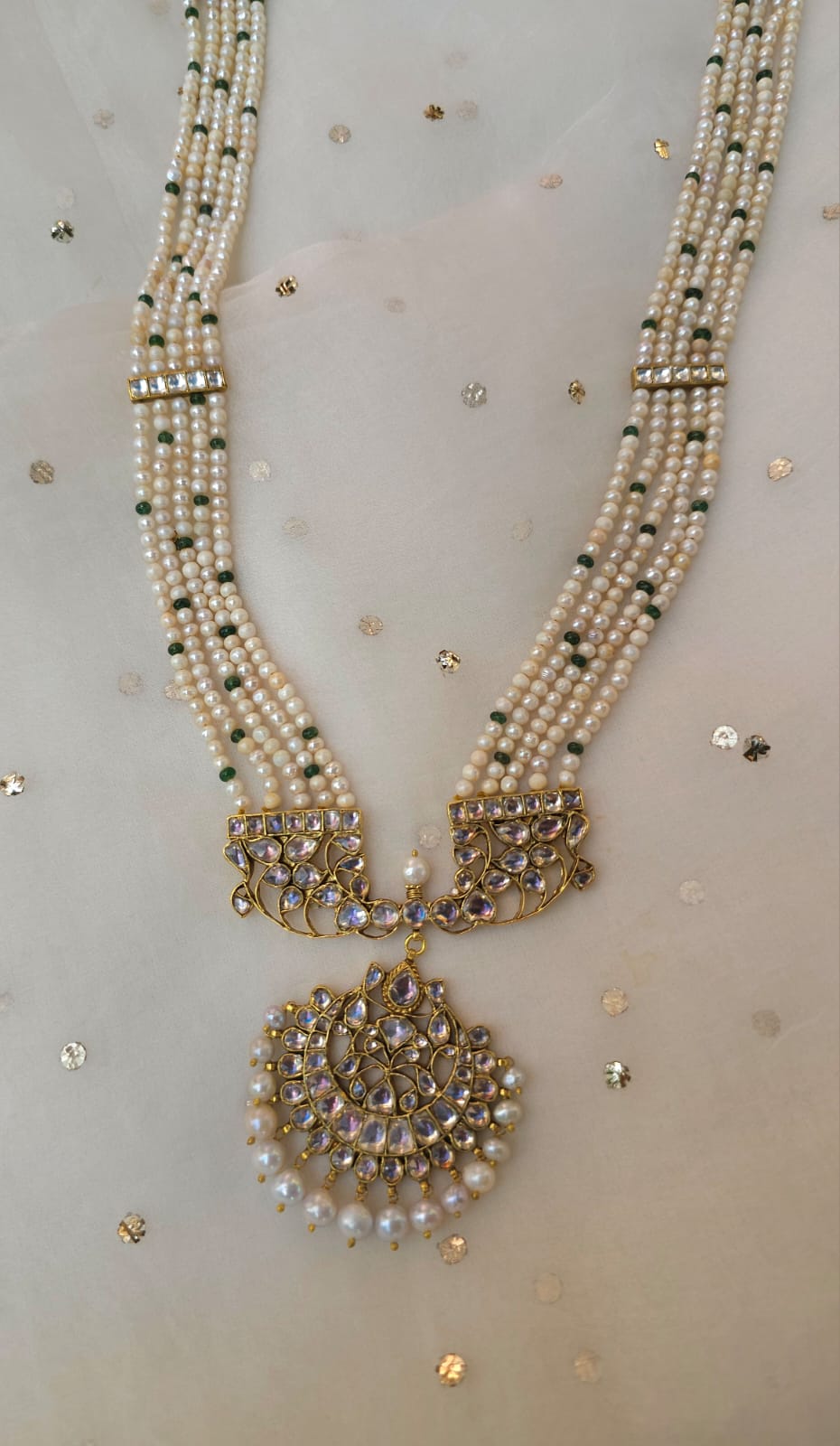 Golden belle ecru necklace