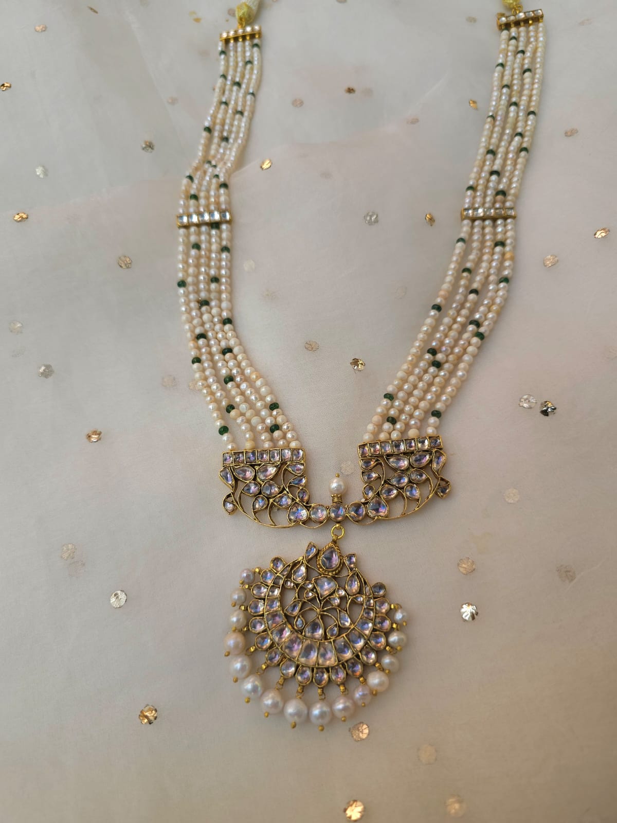 Golden belle ecru necklace