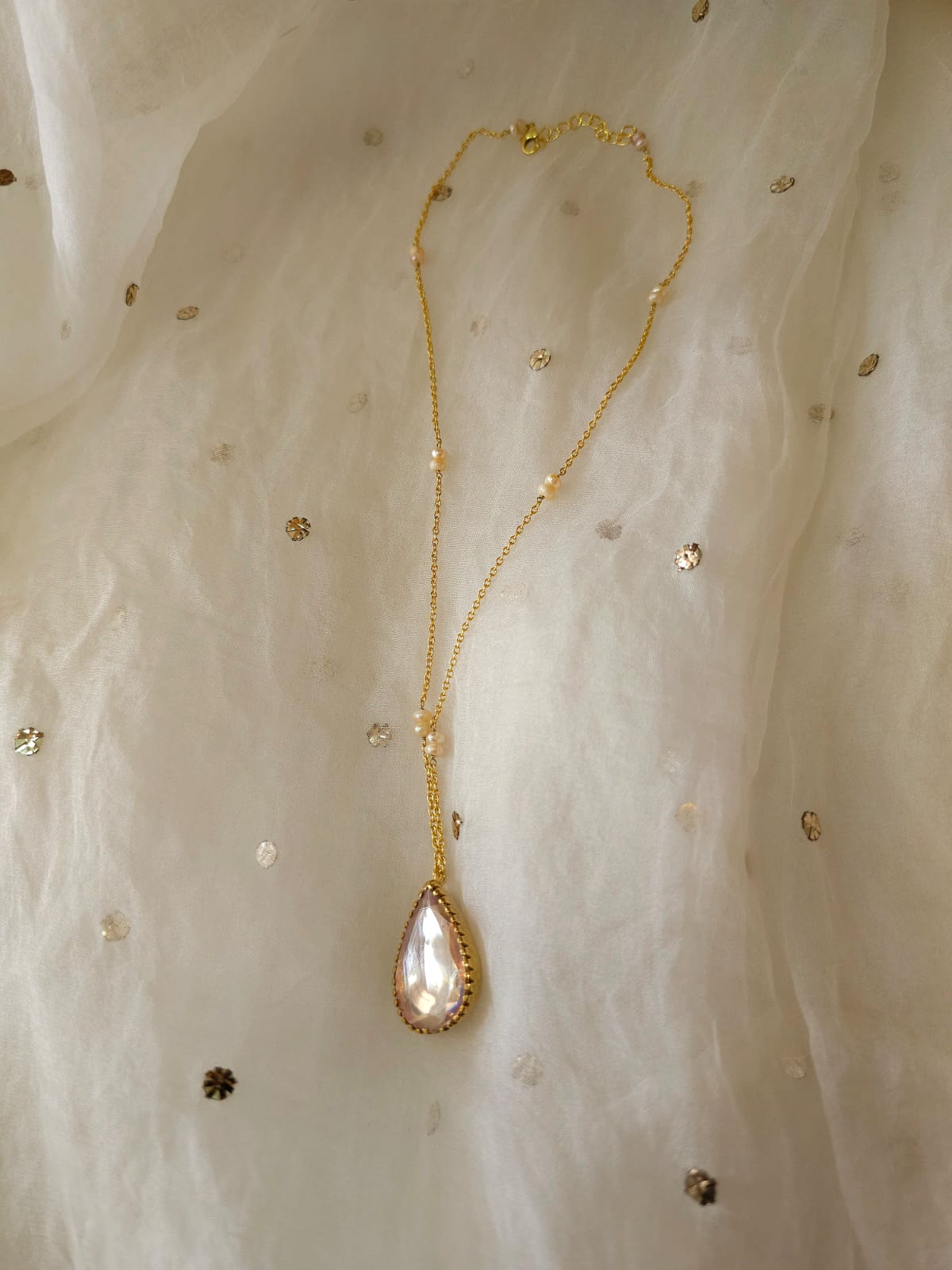 Champagne drop chain necklace