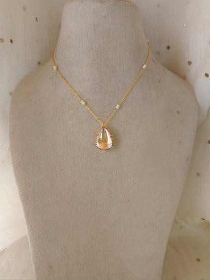 Champagne drop chain necklace