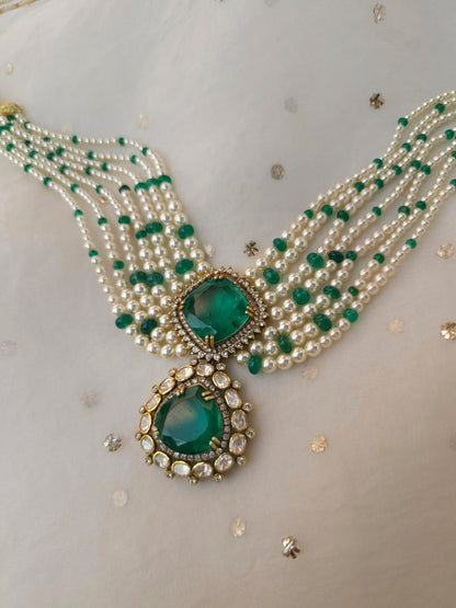 Sawai crown necklace