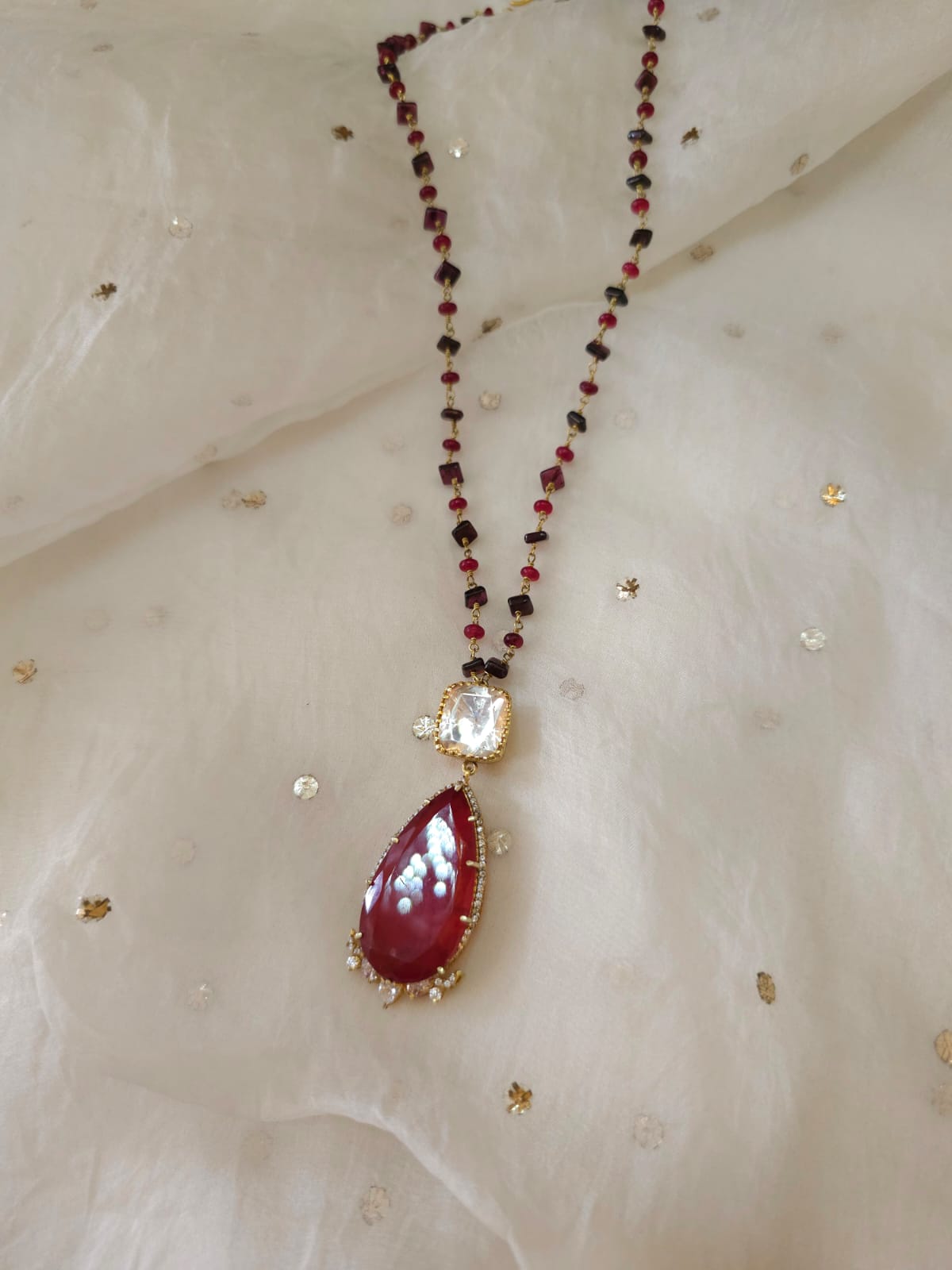 Jayapura carmine polki necklace