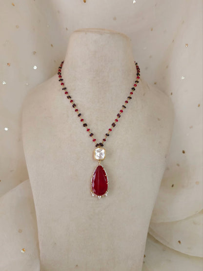Jayapura carmine polki necklace