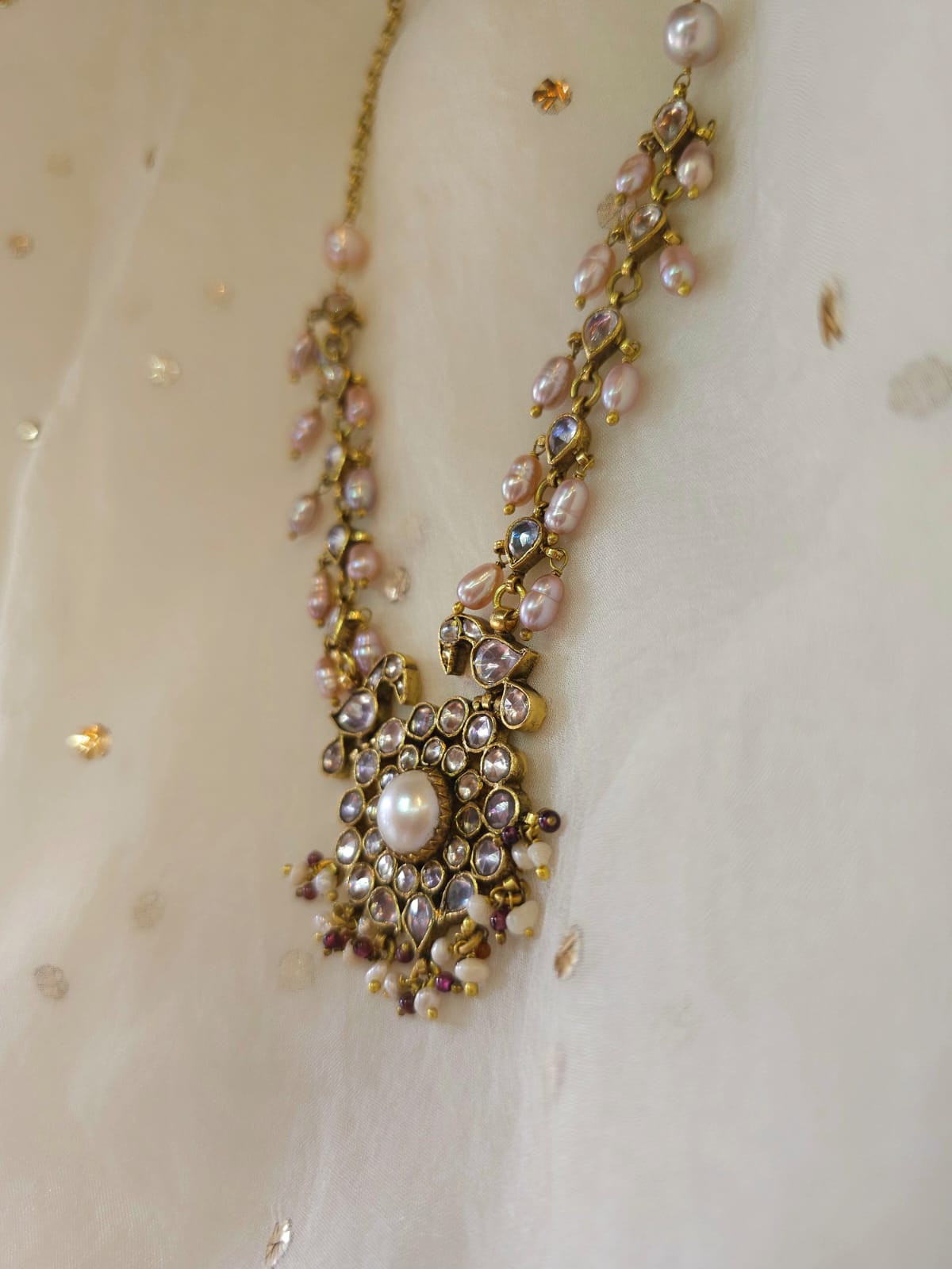 Sandhya jhanki pearl necklace