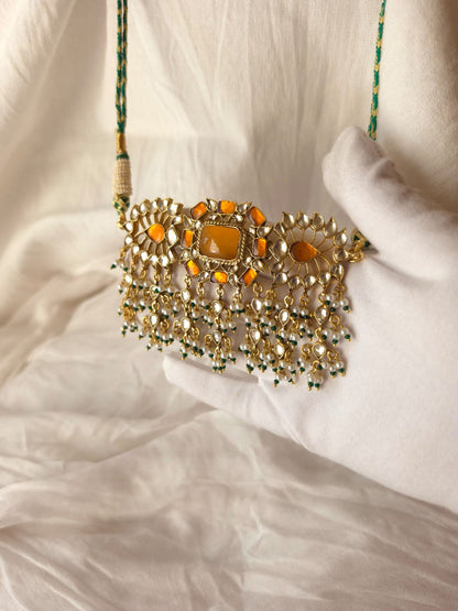 Goldenia choker necklace