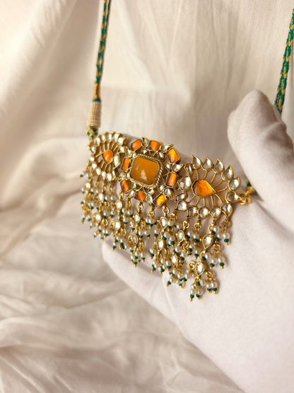 Goldenia choker necklace