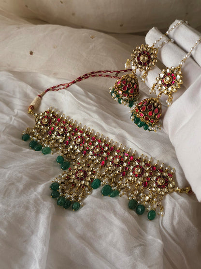 Scarlet affair necklace set