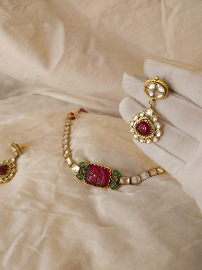 Raktagandha choker necklace