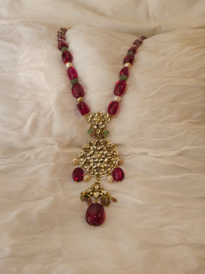 Ruh-kashmir spinel necklace