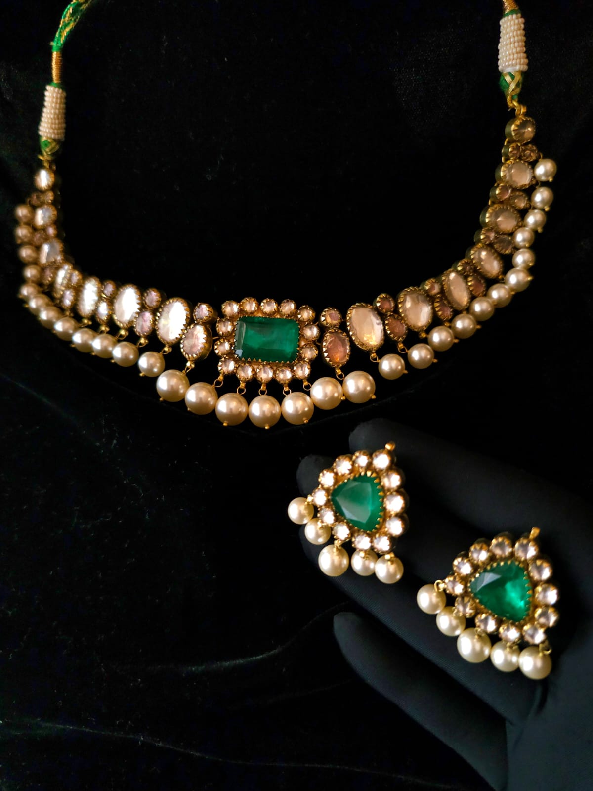 Sawai queen necklace set