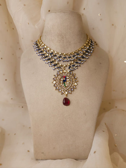 Queen ayesha totem necklace
