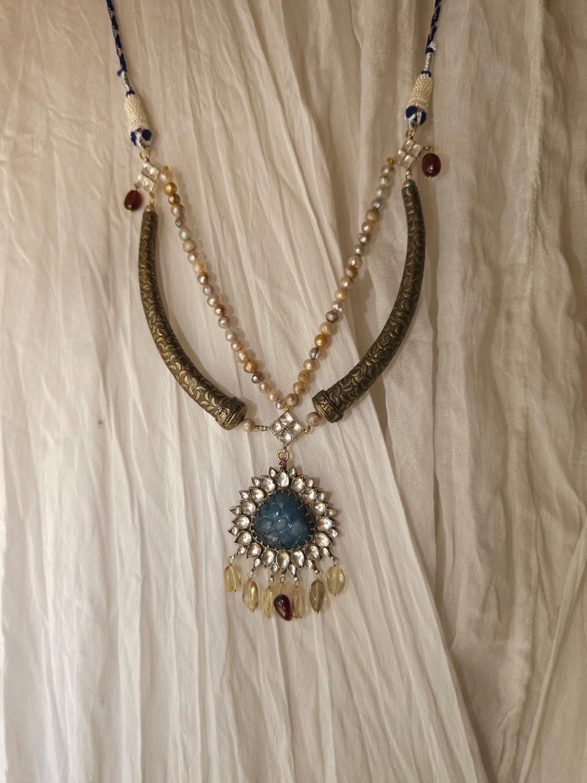 Ransingha garnet necklace