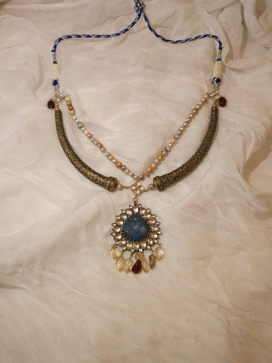 Ransingha garnet necklace