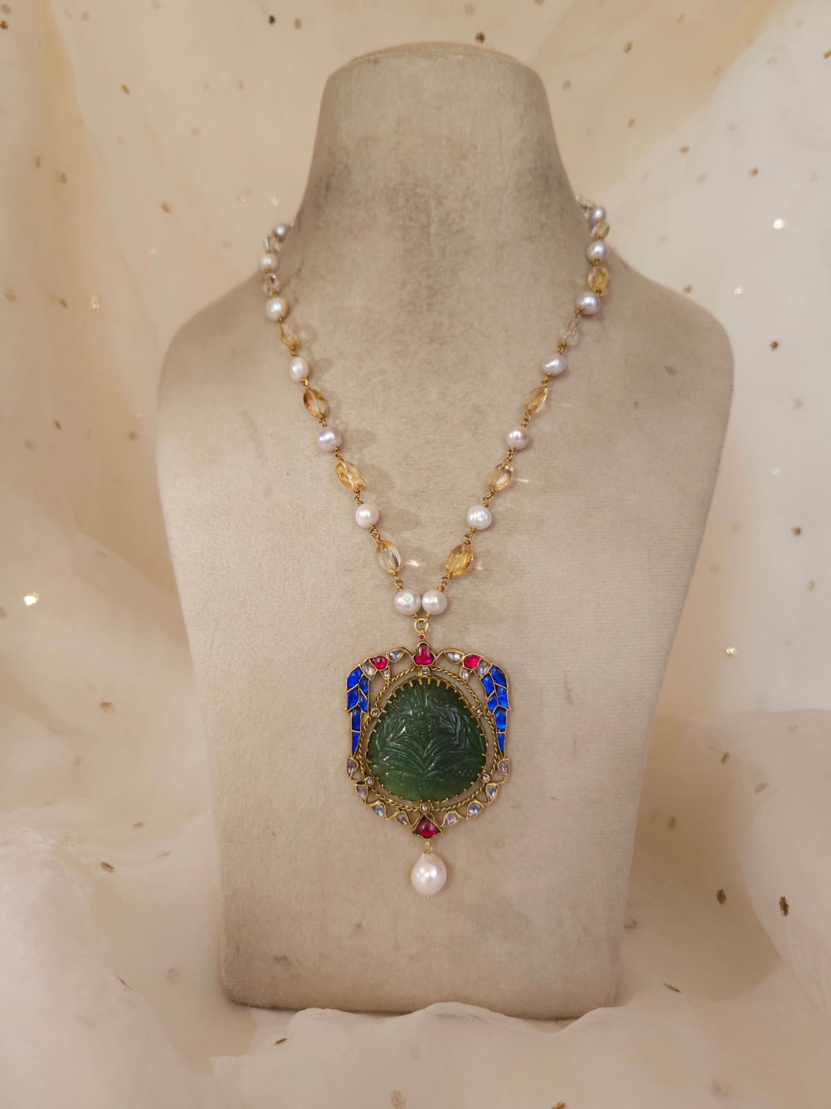 The sacred blue peacock pearl necklace set