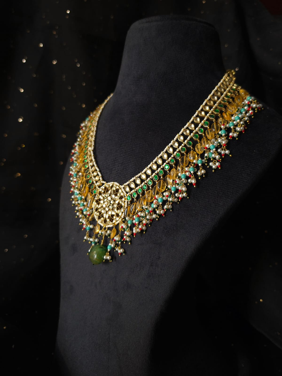Chandpole queen necklace