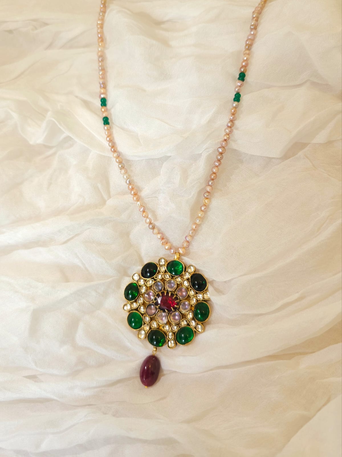 Holkar ruby necklace