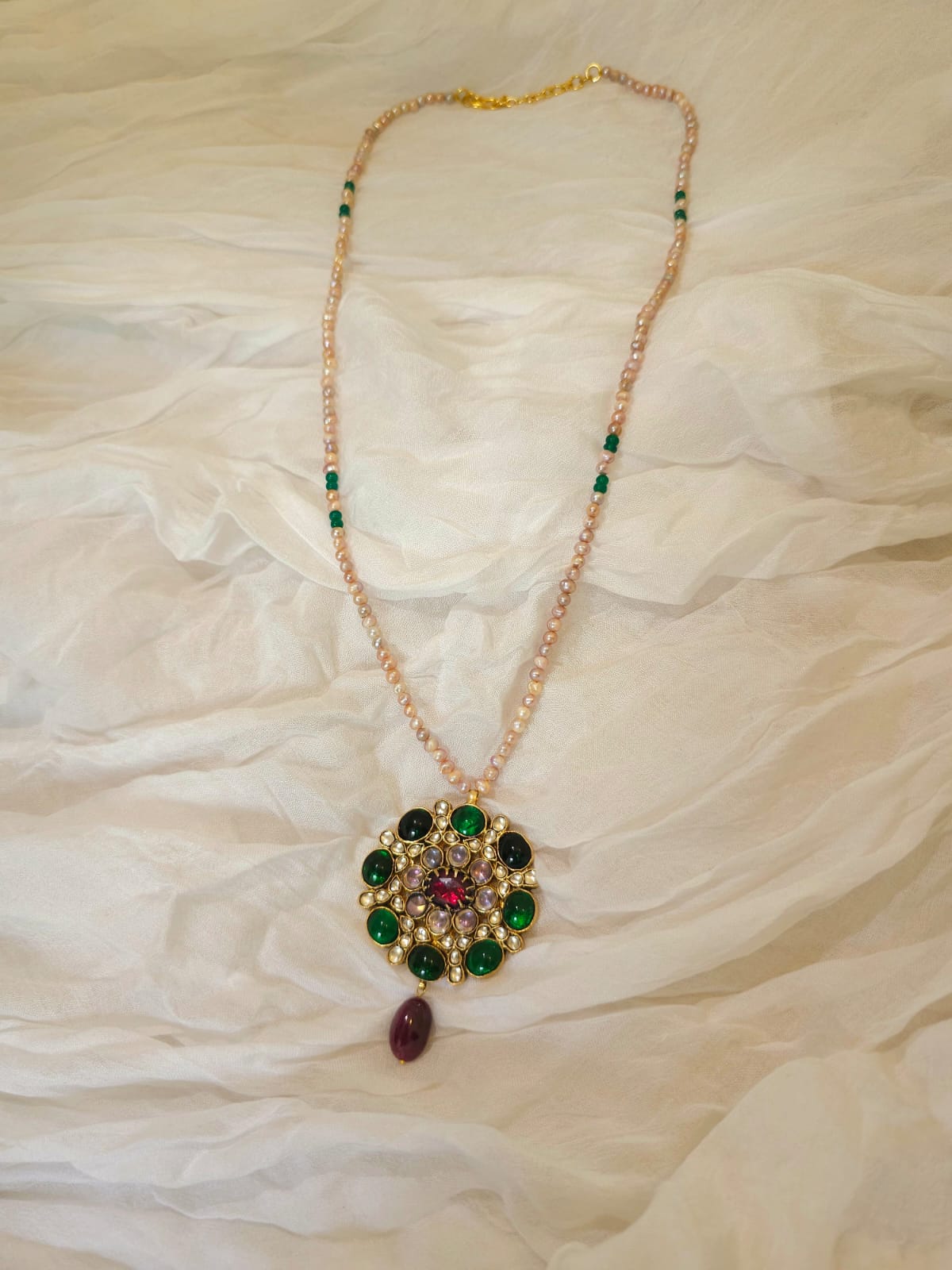 Holkar ruby necklace